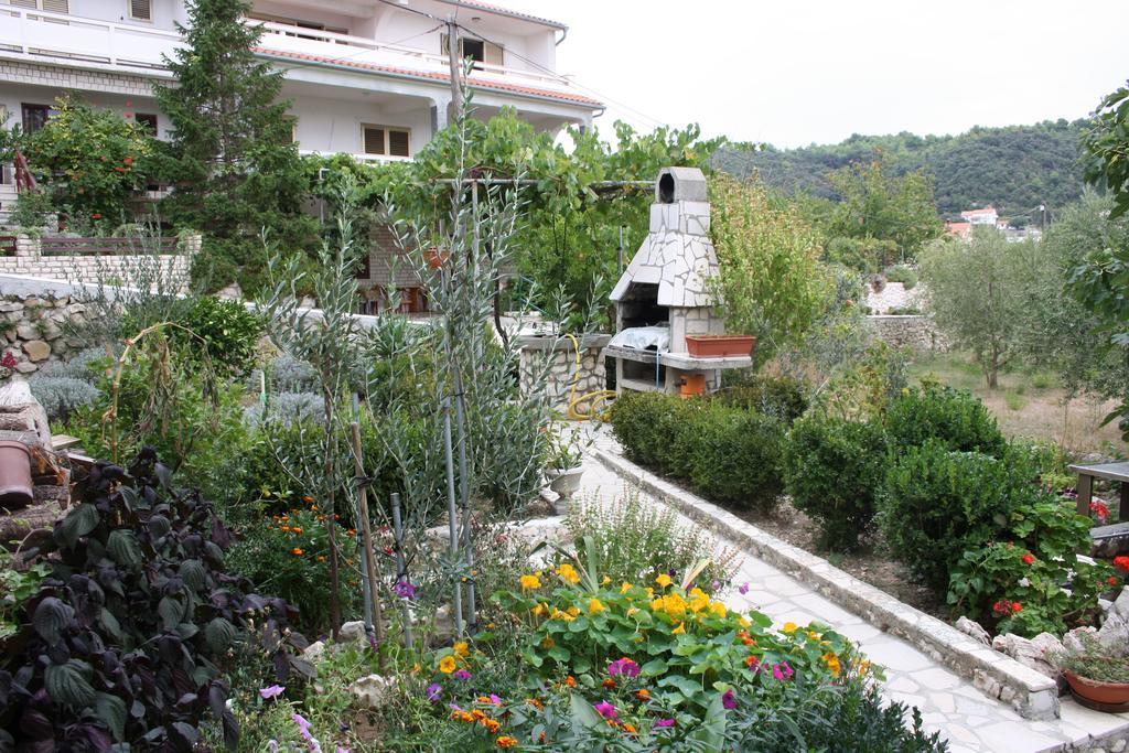 Apartments Sandra Palit Dış mekan fotoğraf